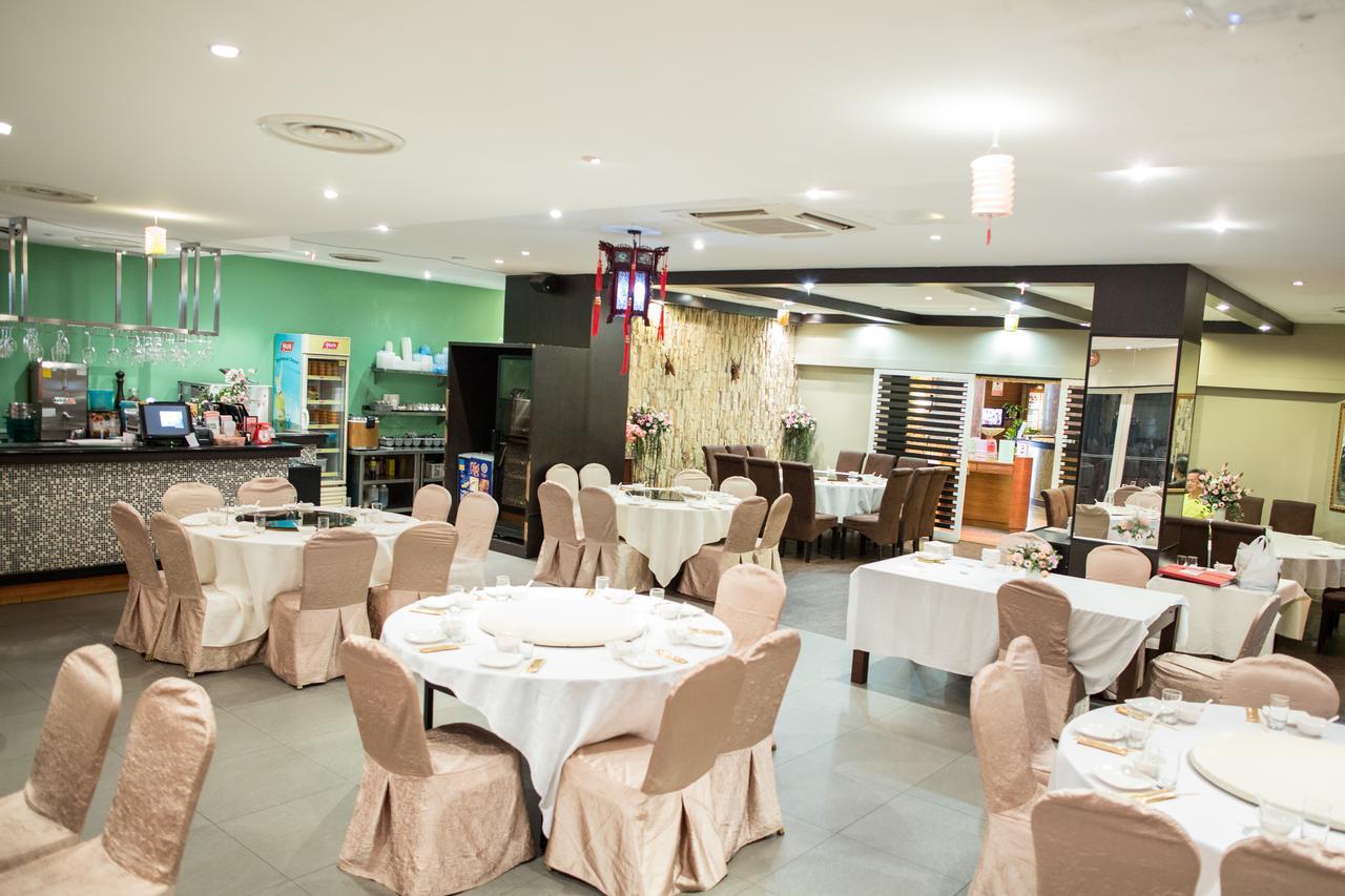 Aranda Country Club Hotel Singapura Luaran gambar