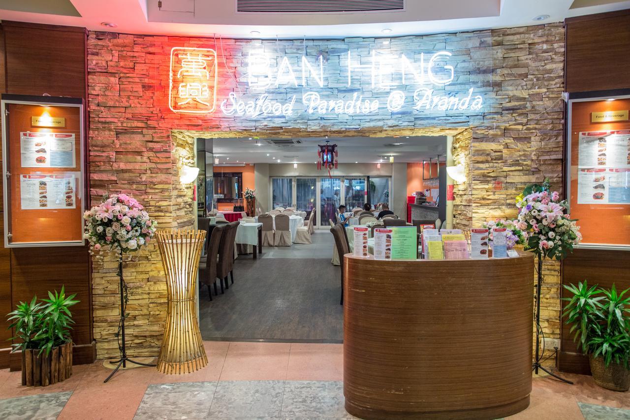 Aranda Country Club Hotel Singapura Luaran gambar